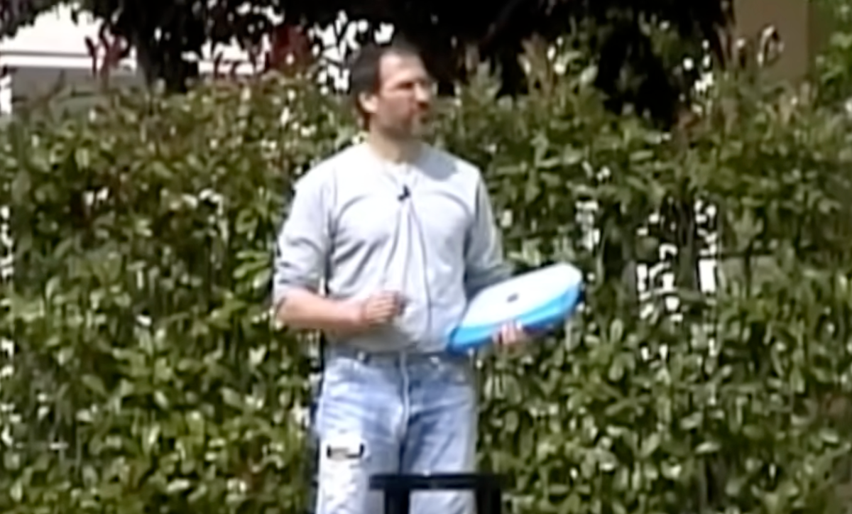 Before MacBook Neo, There Was iBook